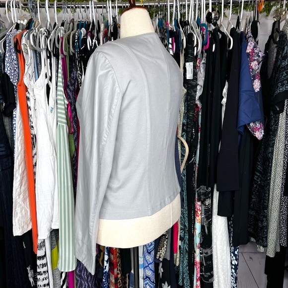 NWOT |•KUT FROM THE KLOTH•| Grey Faux Leather Ruffle Front Jacket Size XL - Picture 8 of 16